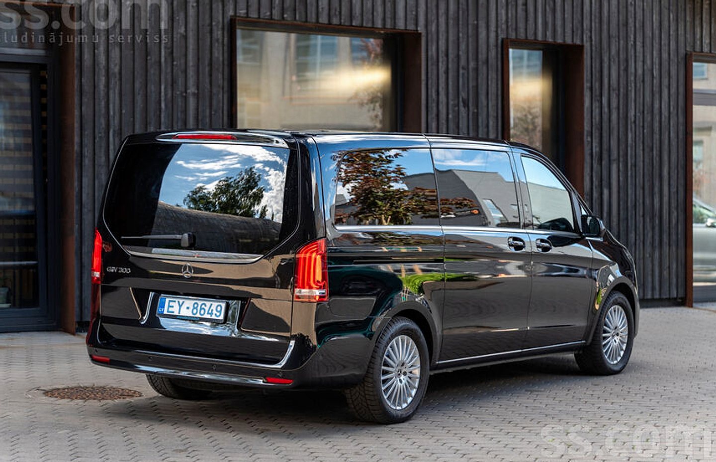Mercedes-Benz V300 — foto 3