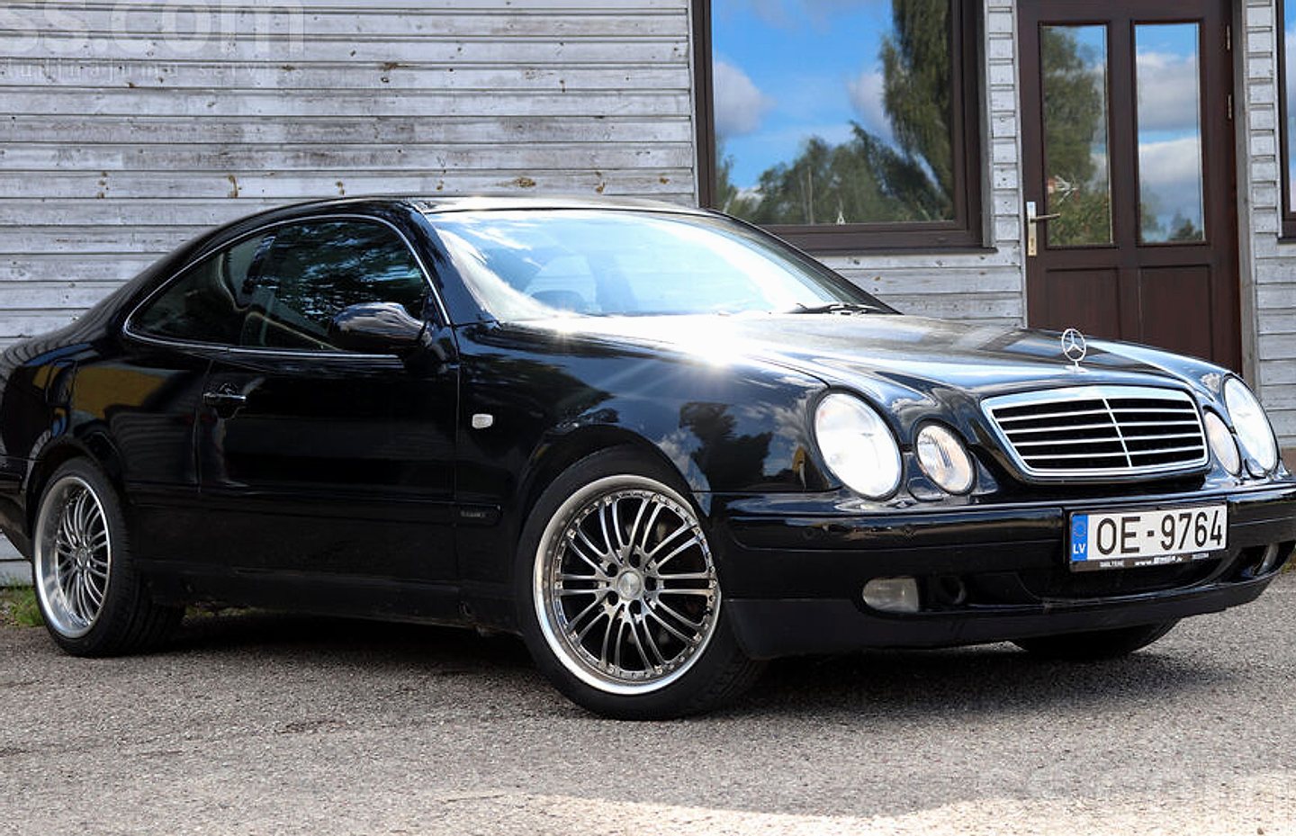 Mercedes-Benz CLK320 — foto 2