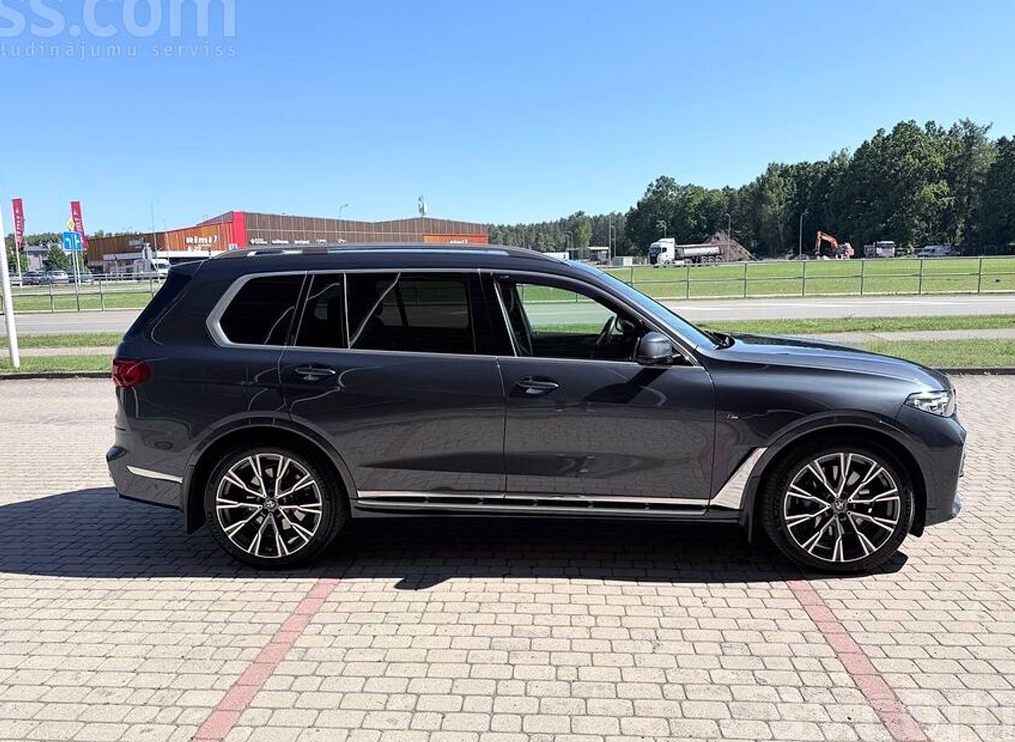 BMW X7 — foto 3