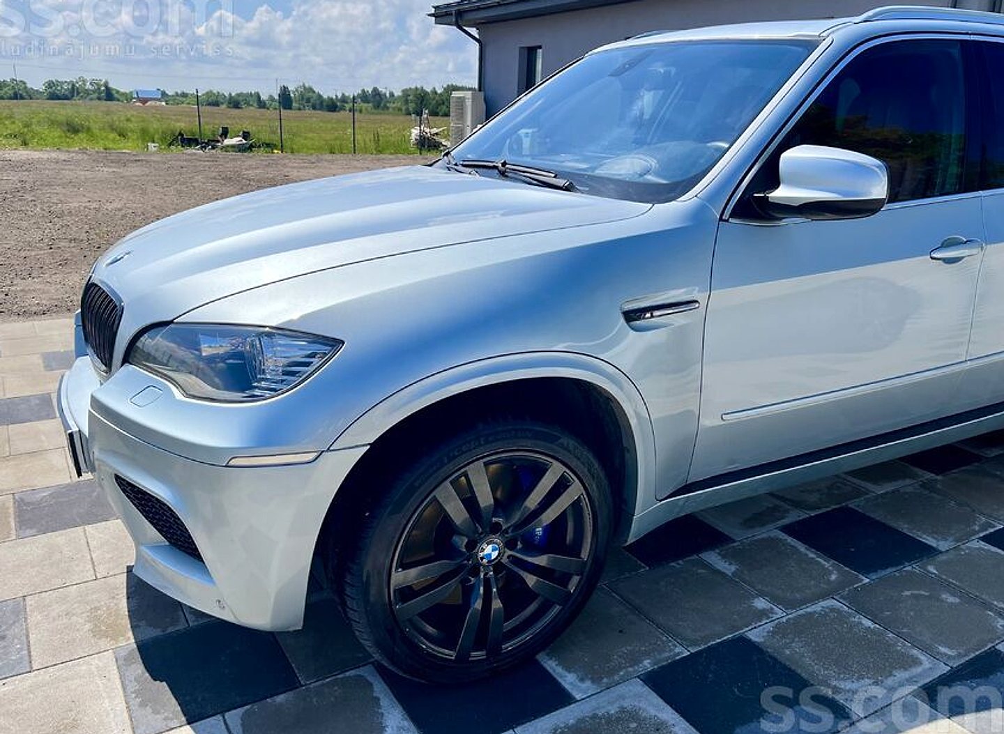 BMW X5 — foto 3