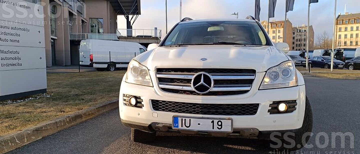 Mercedes-Benz GL320 — foto 4