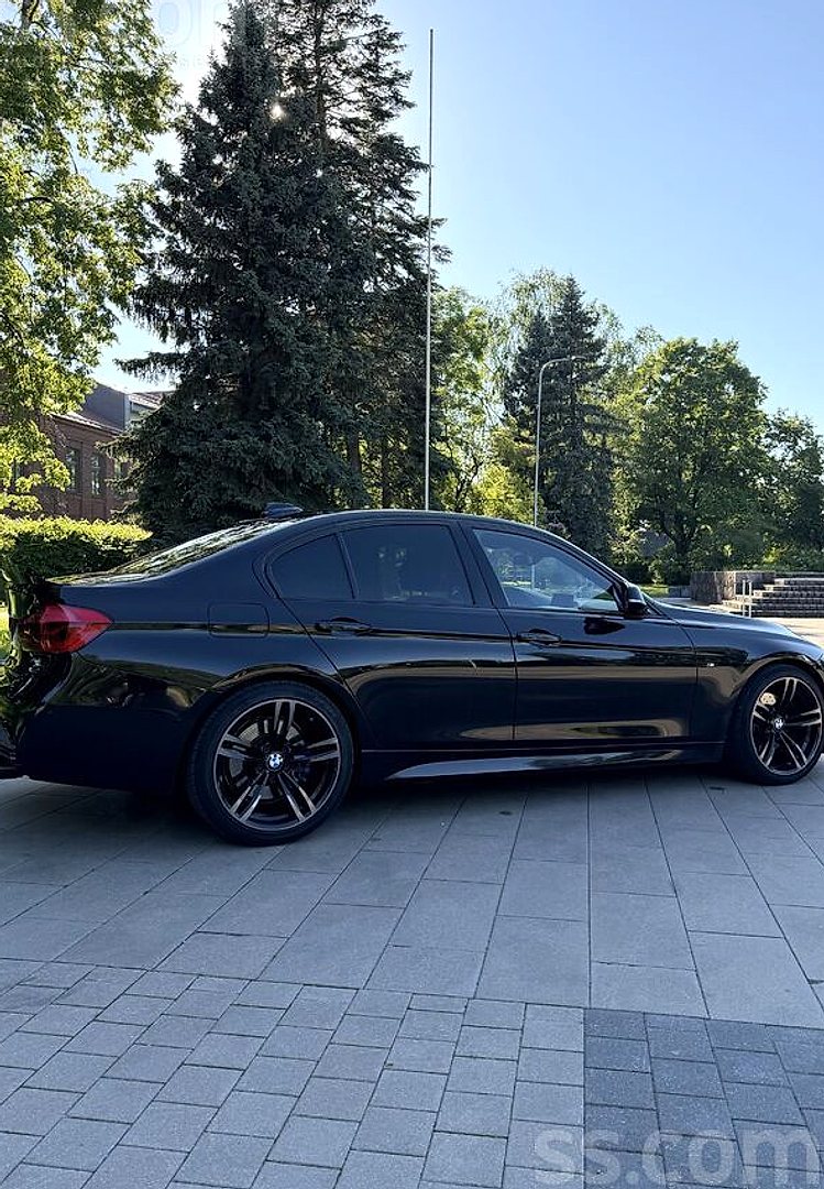 BMW 330 — foto 3