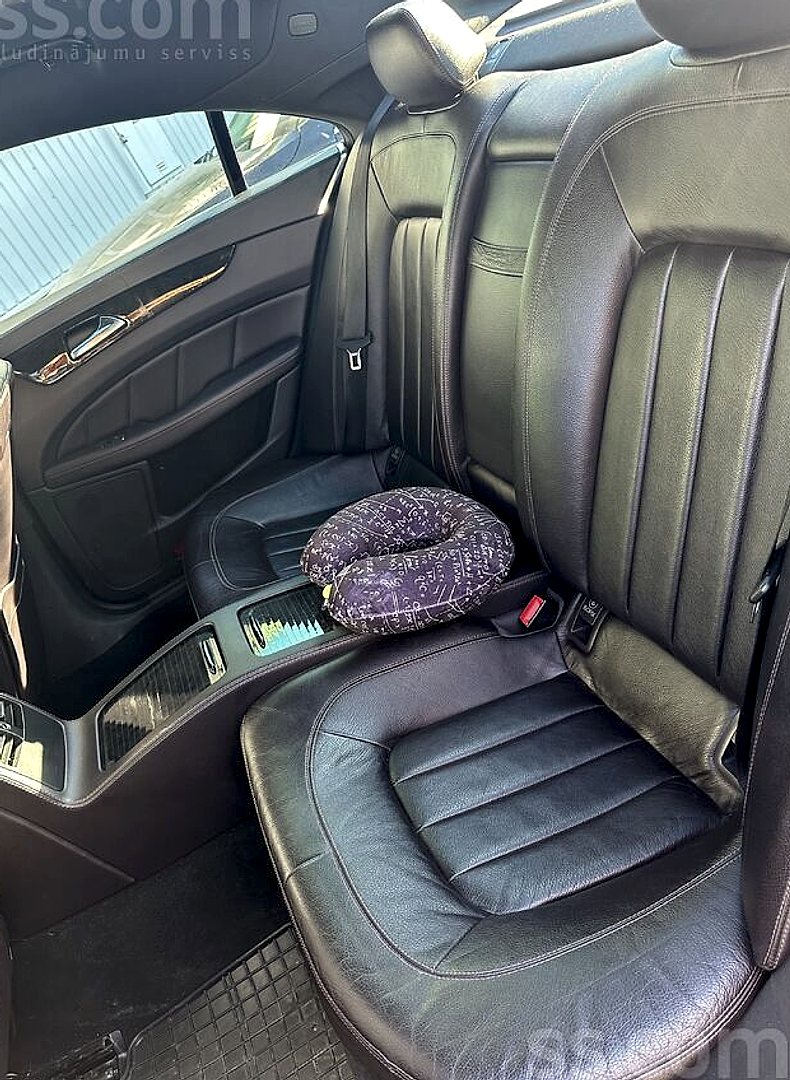 Mercedes-Benz CLS350 — foto 5