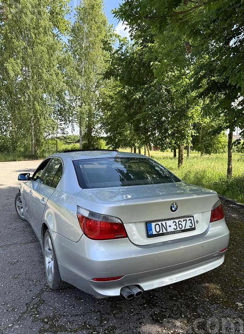 BMW 525 — foto 4