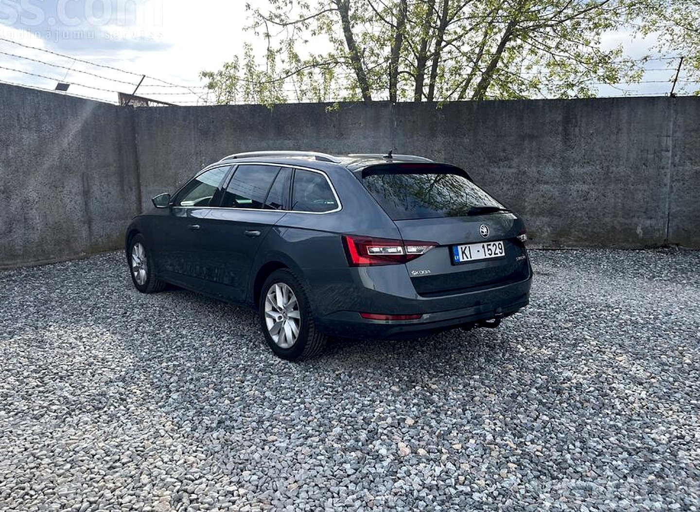 Škoda Superb — foto 3