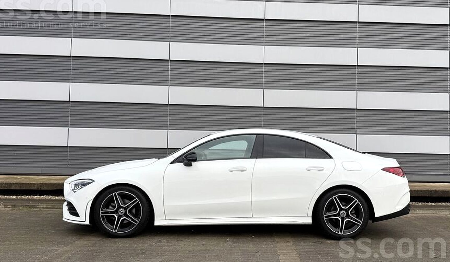 Mercedes-Benz CLA180 — foto 4