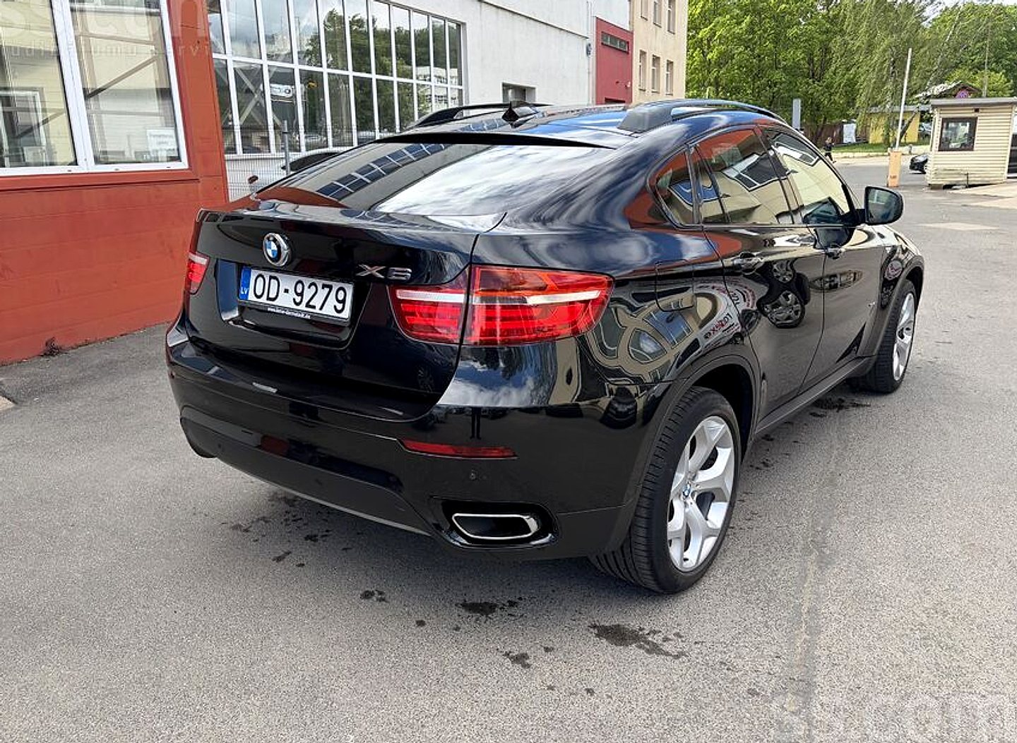 BMW X6 — foto 3