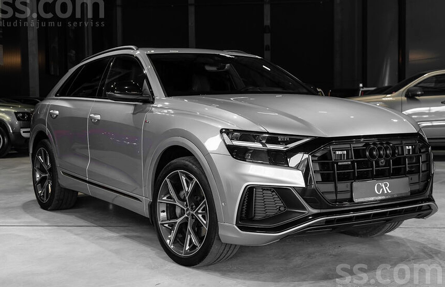 Audi Q8 — foto 3