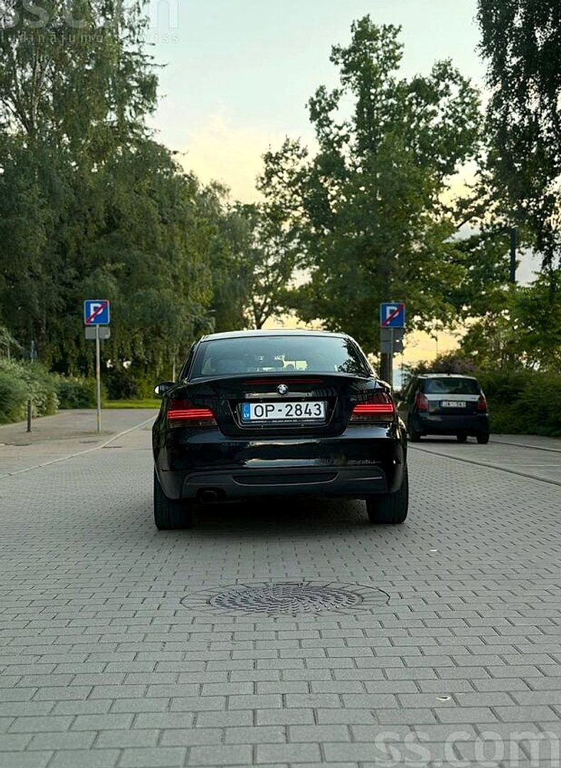 BMW 120 — foto 5