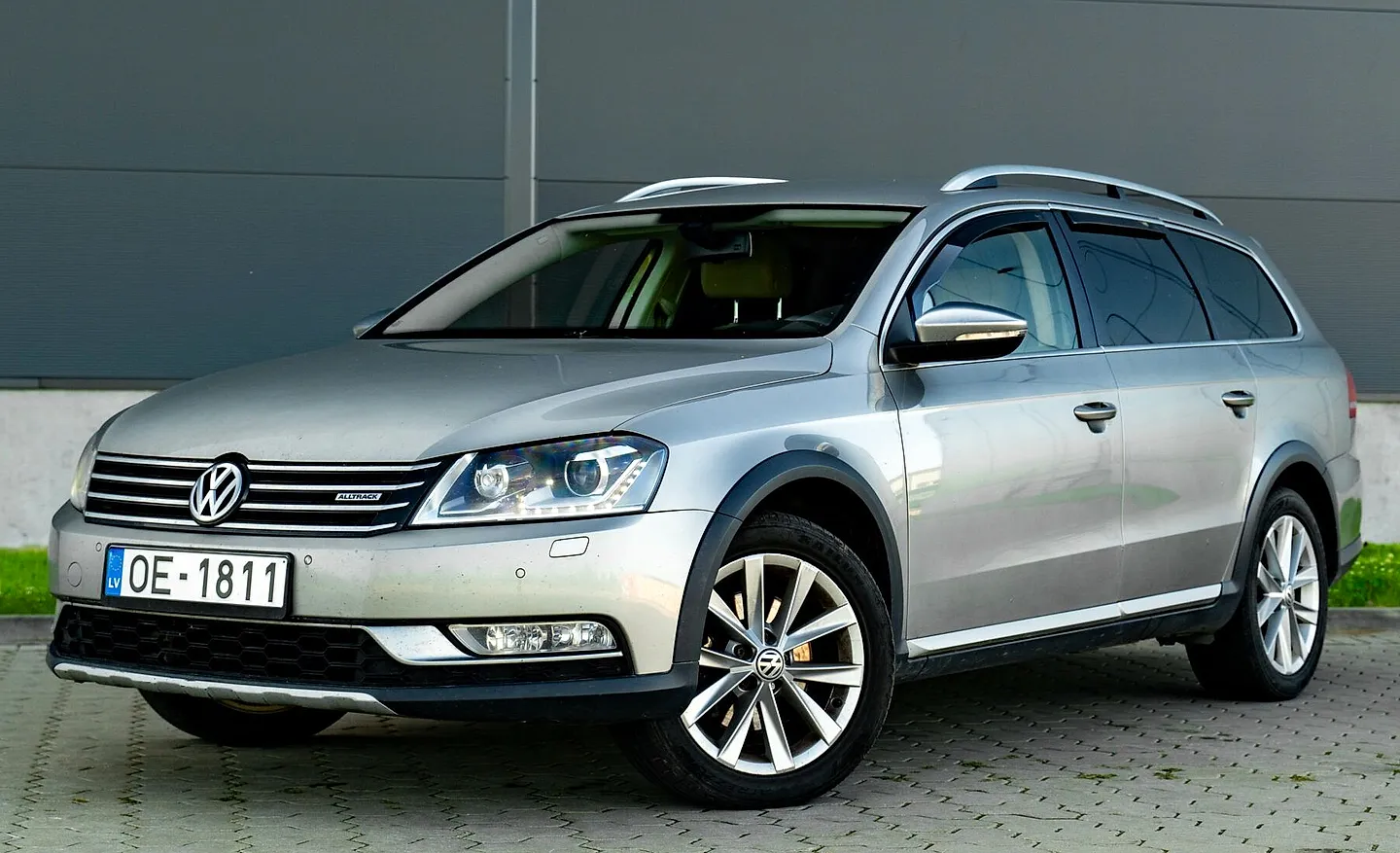 Volkswagen Passat Alltrack, 2012. gads