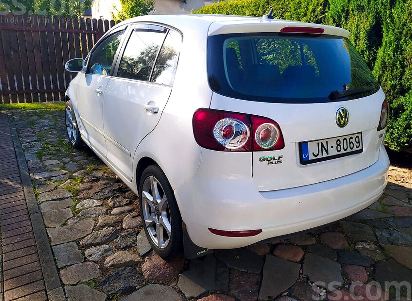 Volkswagen Golf Plus, 2012. gads