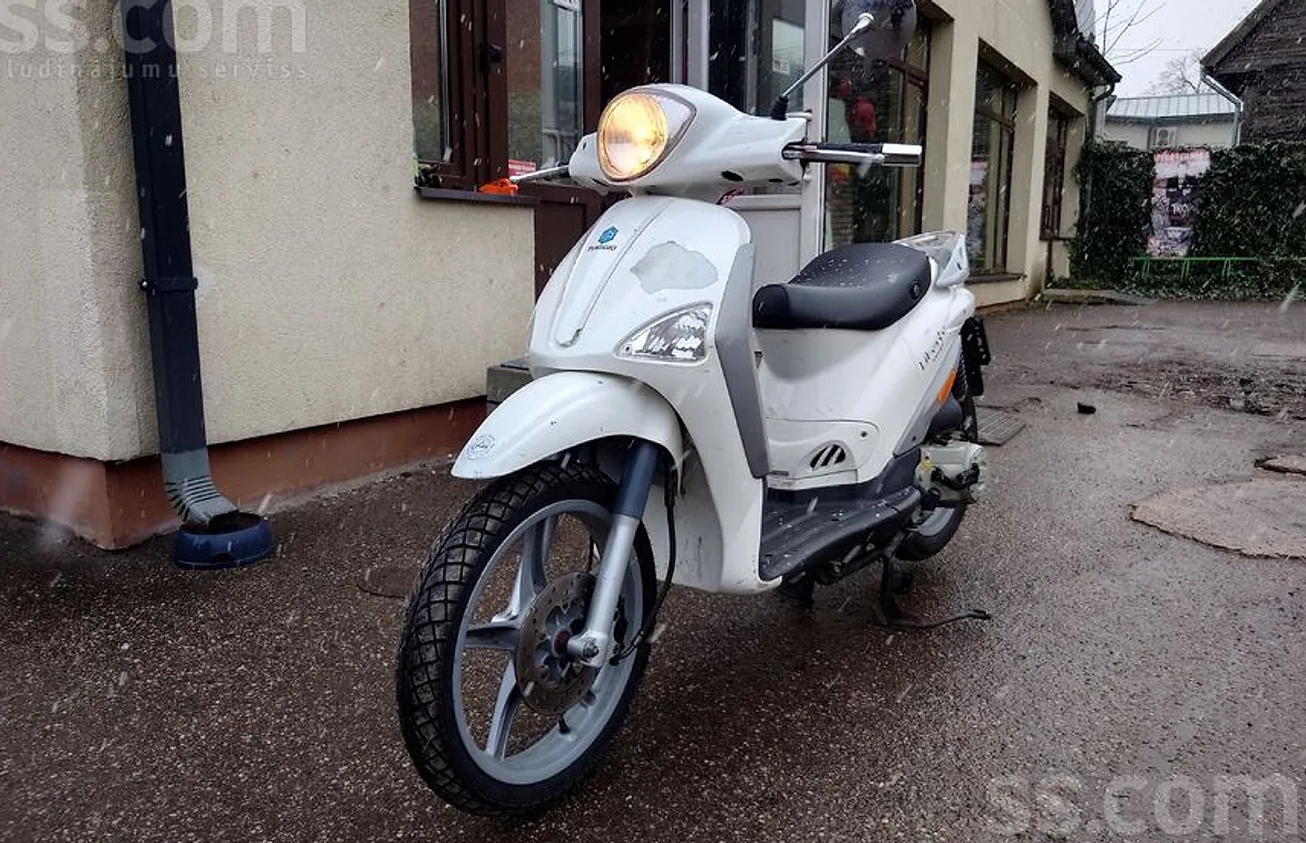 Piaggio Liberty 50 4T, 2015. gads