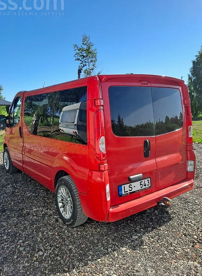 Opel Vivaro, 2011. gads