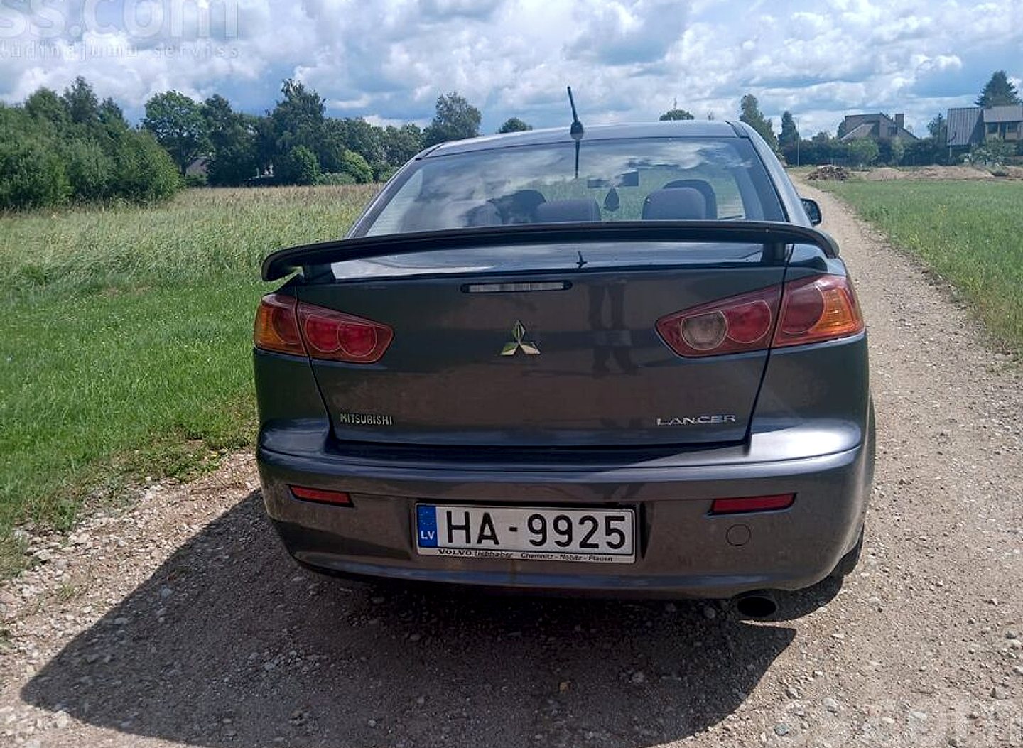 Mitsubishi Lancer — foto 6