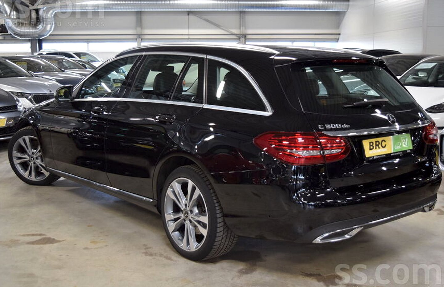 Mercedes-Benz C300 — foto 2