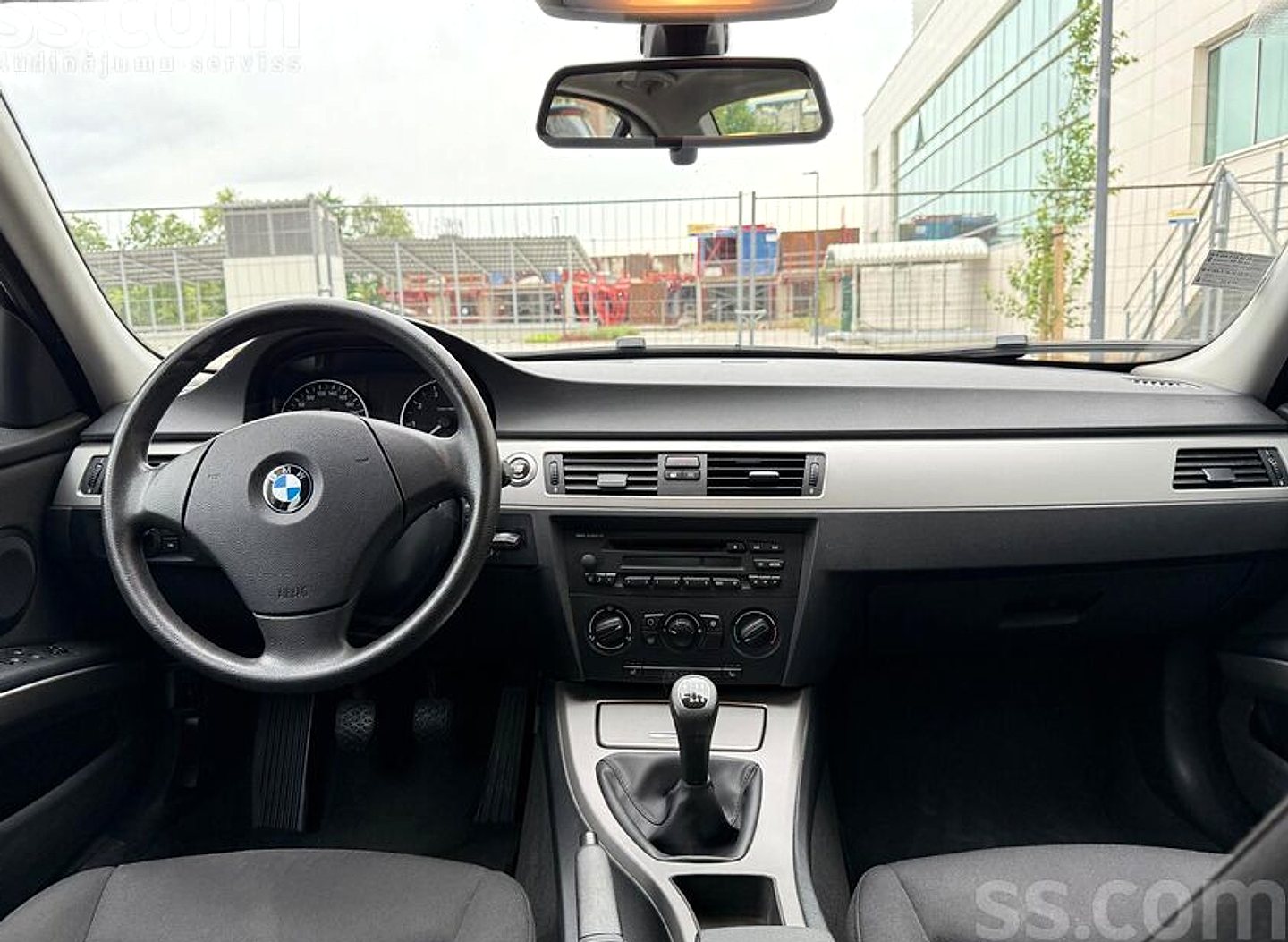 BMW 318 — foto 6