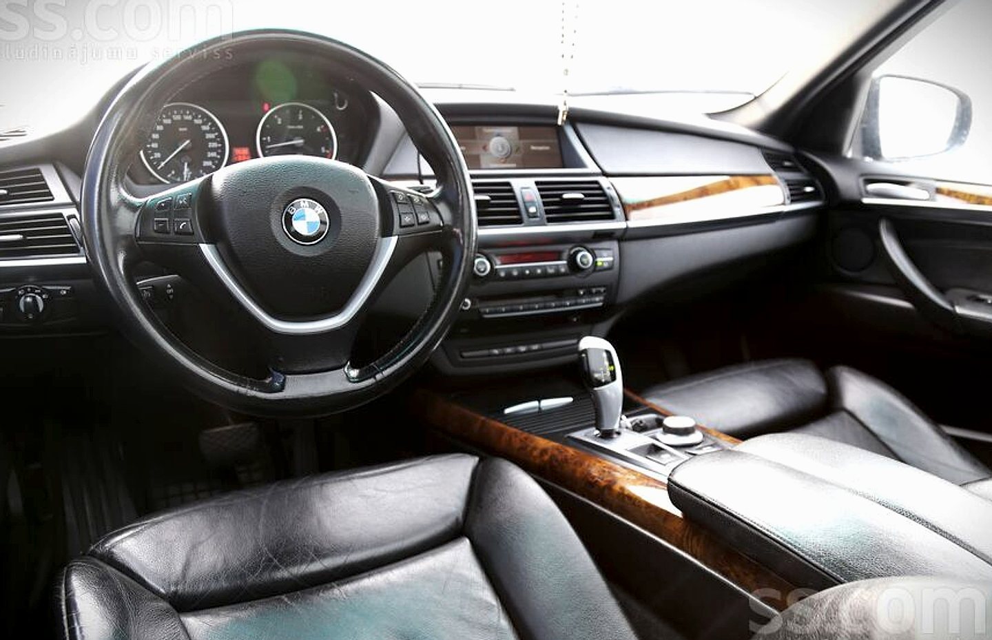 BMW X5 — foto 6