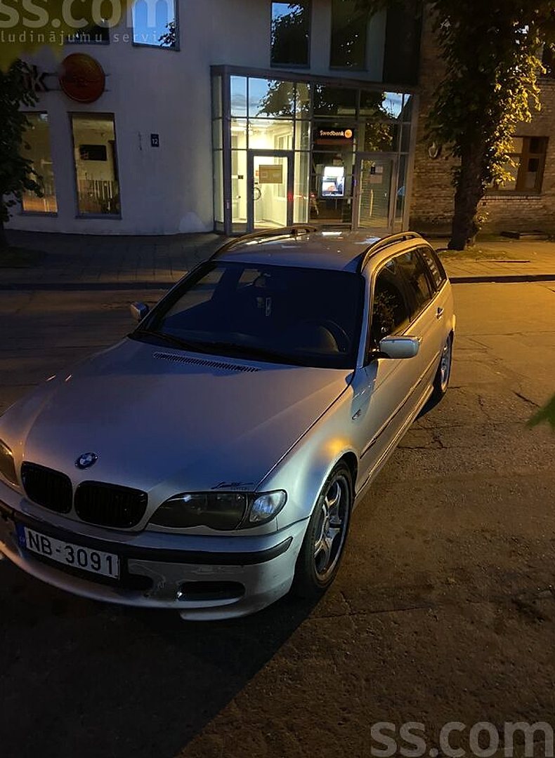 BMW 320 — foto 3