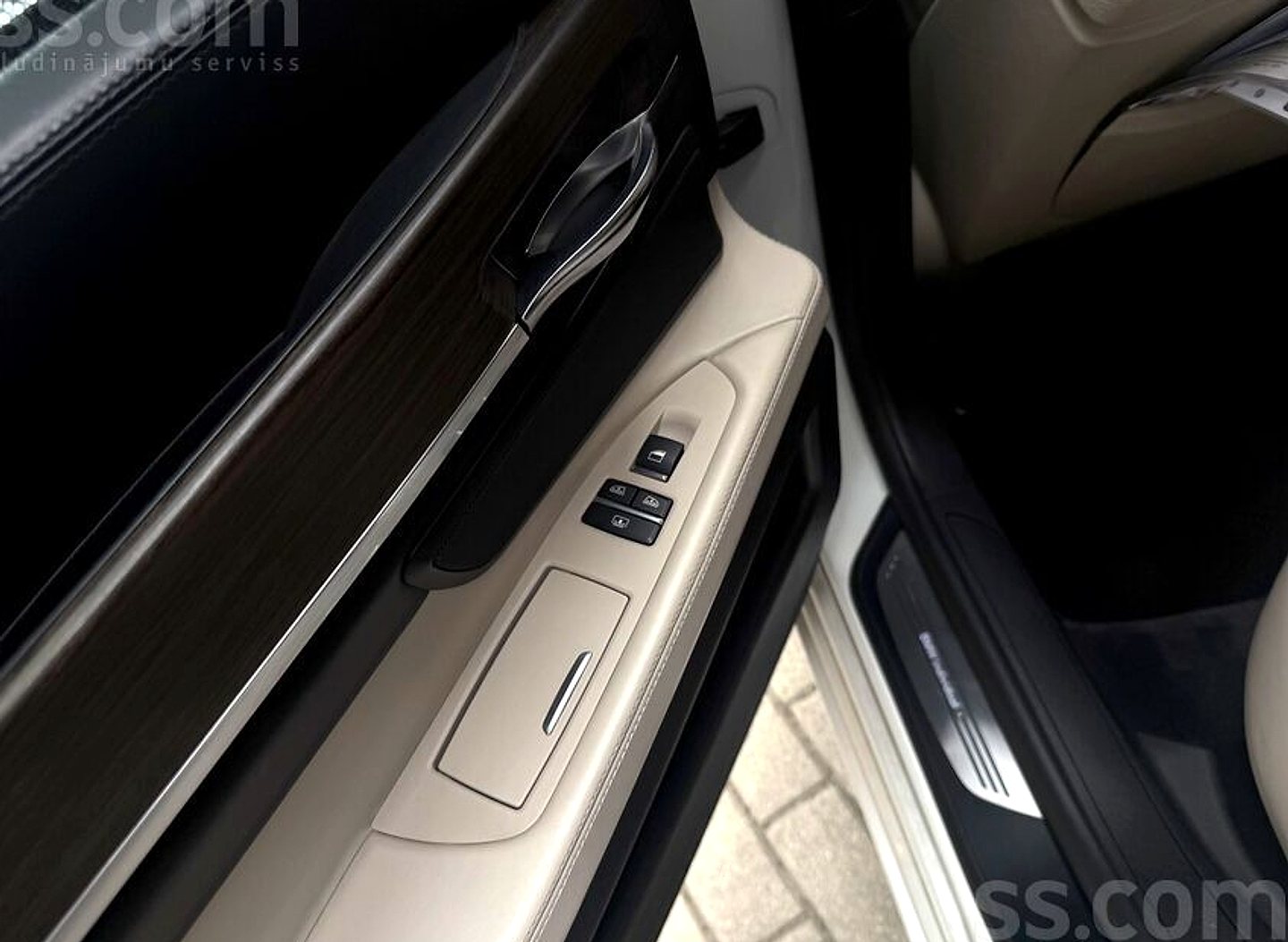 BMW 730 — foto 5