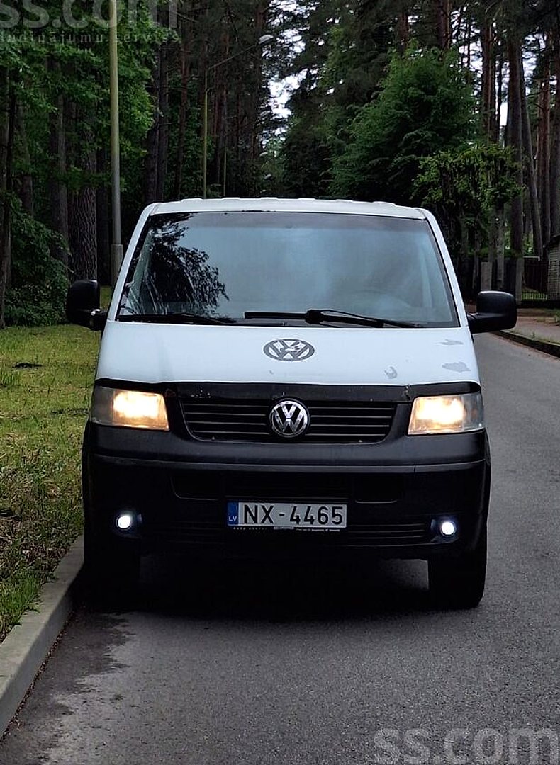 Volkswagen T5, 2004. gads