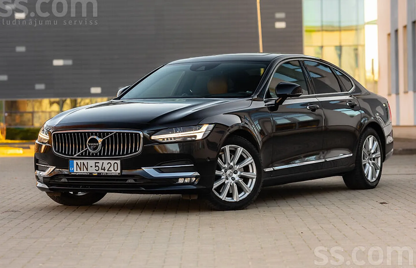 Volvo S90, 2016. gads