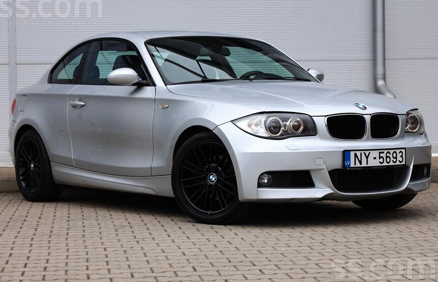 BMW 120 — foto 4