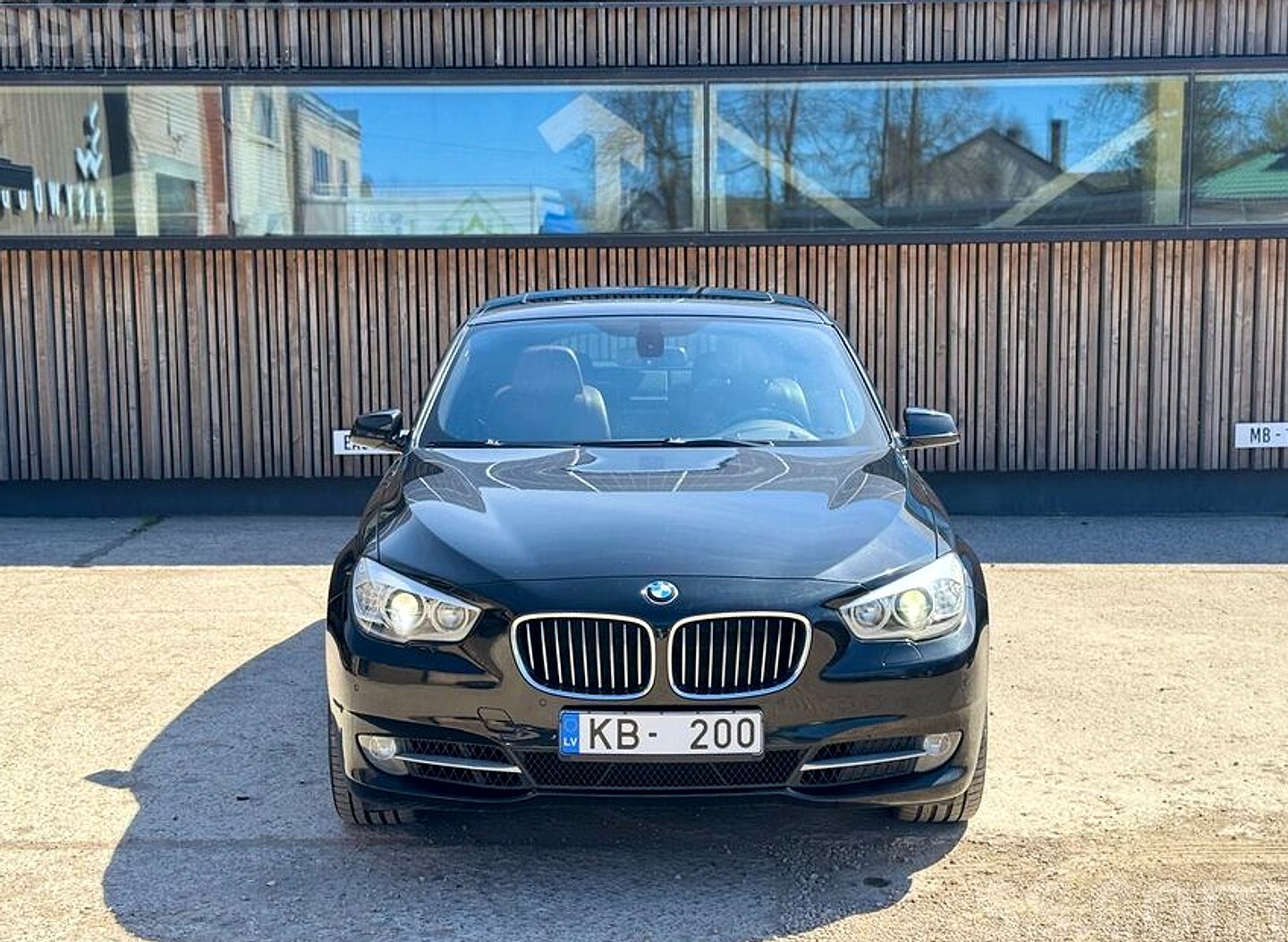BMW 530 — foto 5