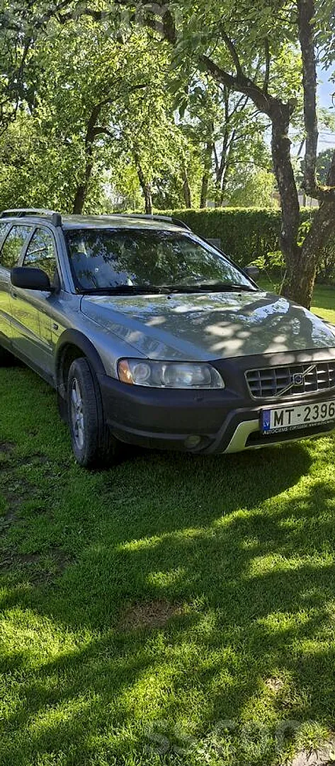 Volvo XC 70, 2005. gads