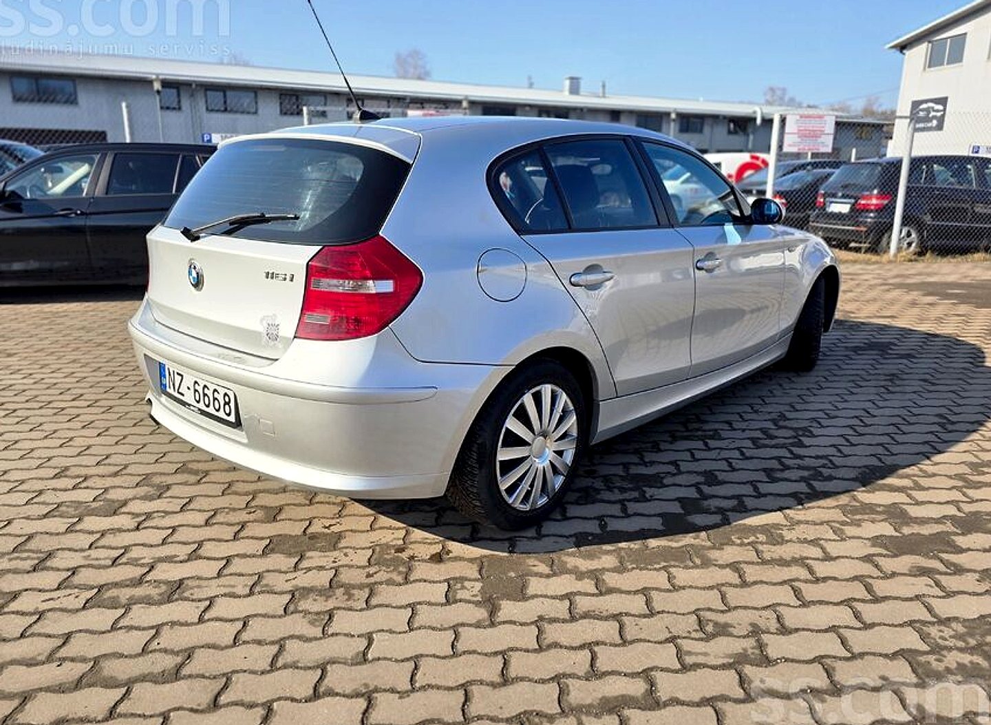 BMW 116 — foto 3