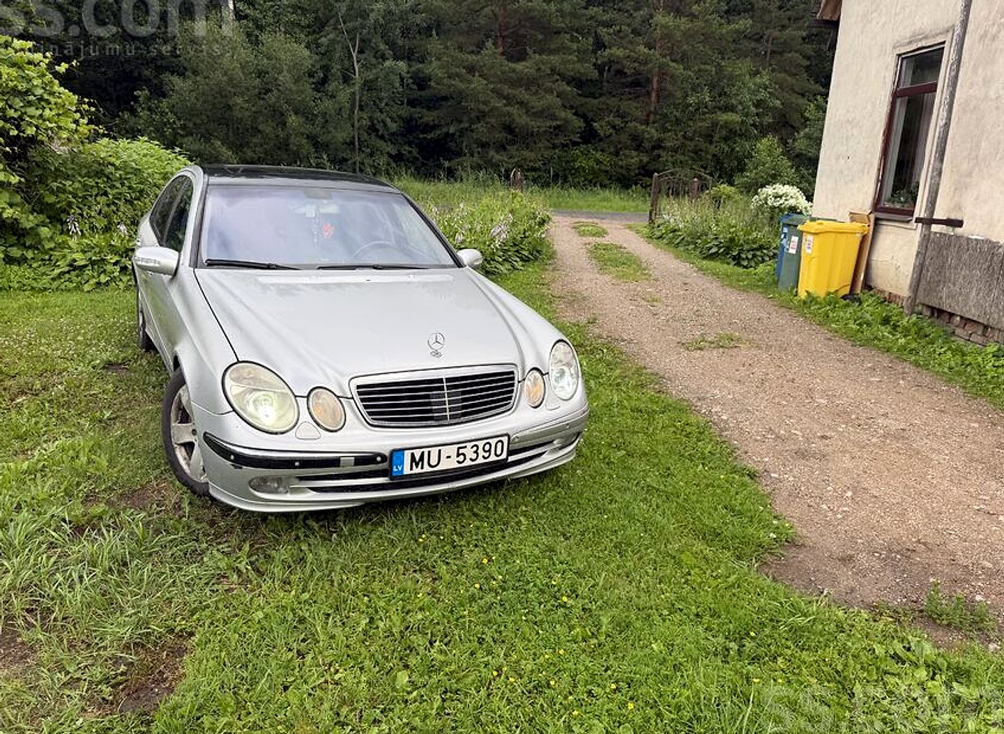 Mercedes-Benz E320 — foto 2