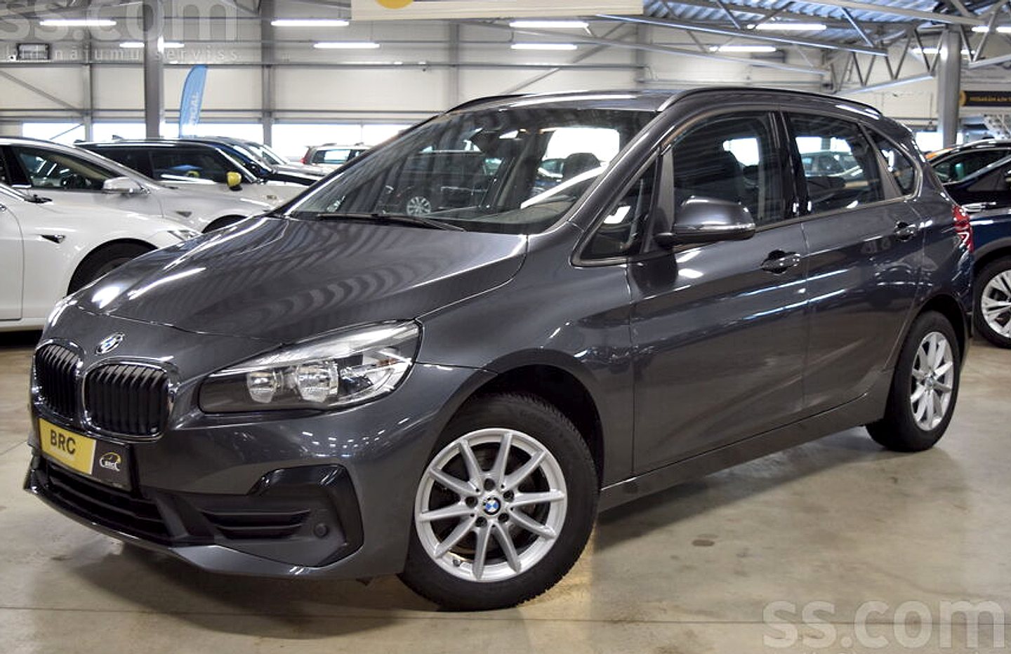 BMW 216