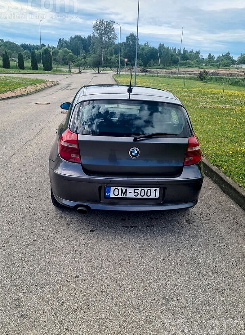 BMW 120 — foto 5