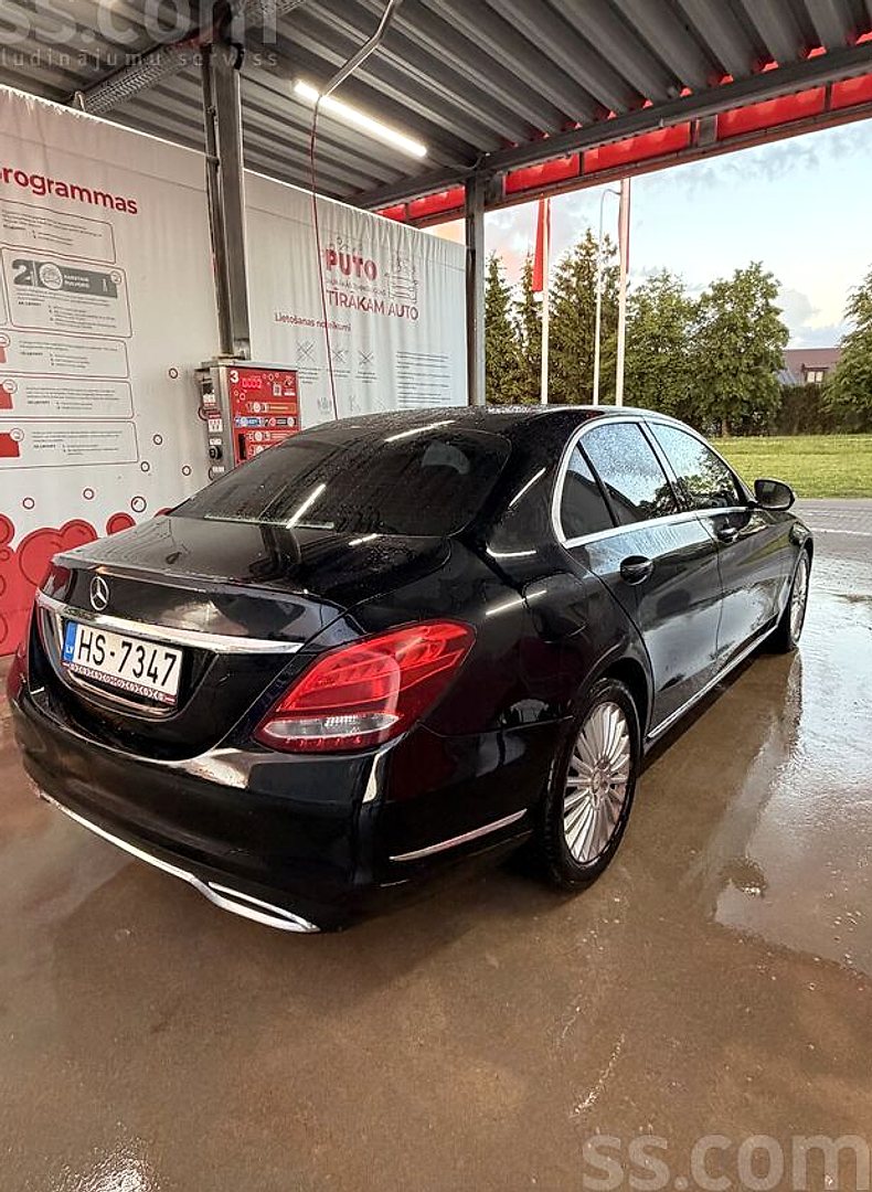 Mercedes-Benz C220 — foto 5