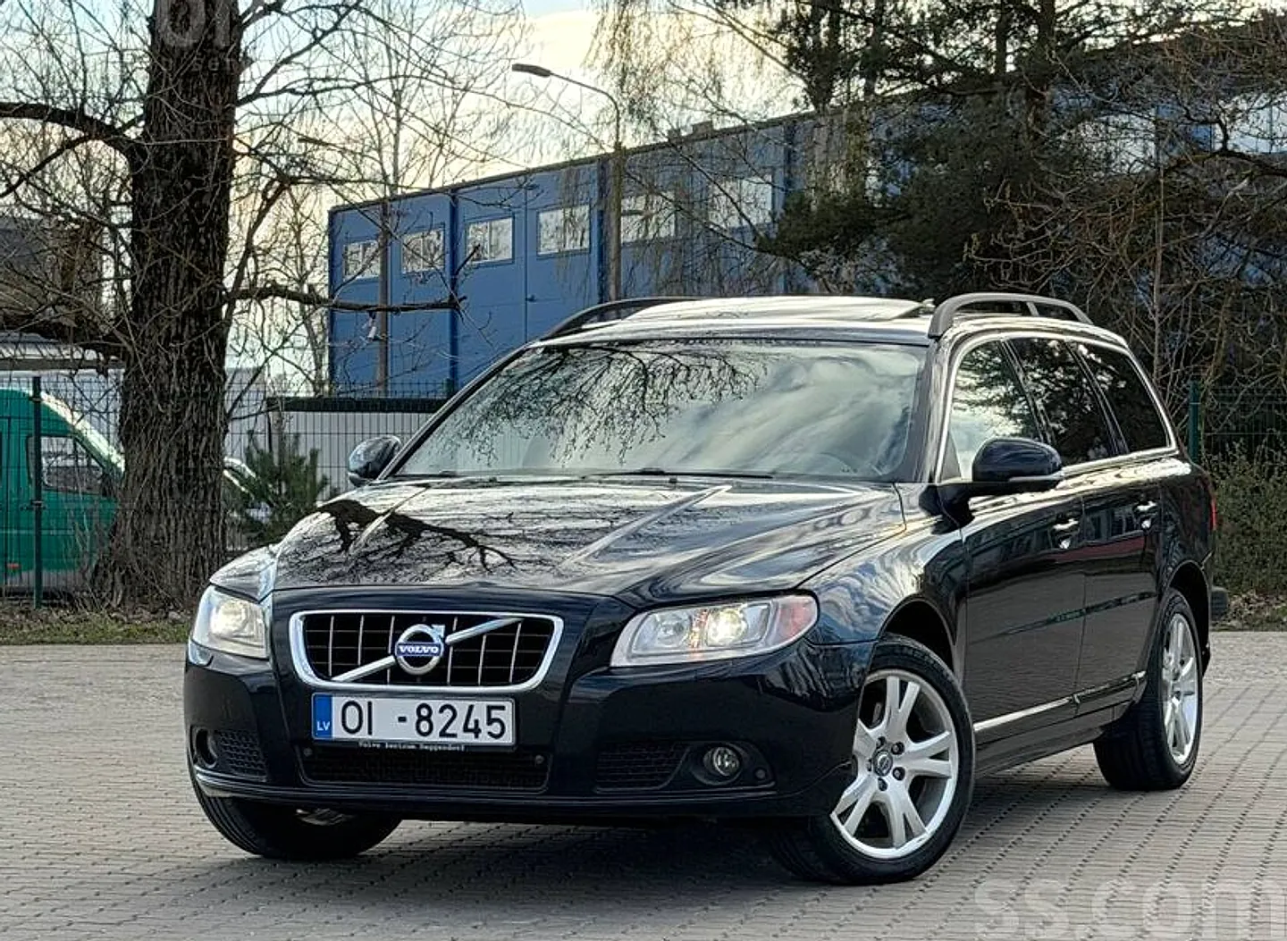 Volvo V70, 2012. gads