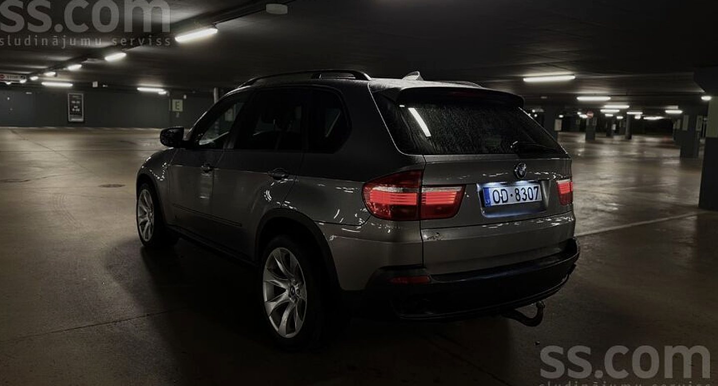 BMW X5 — foto 4