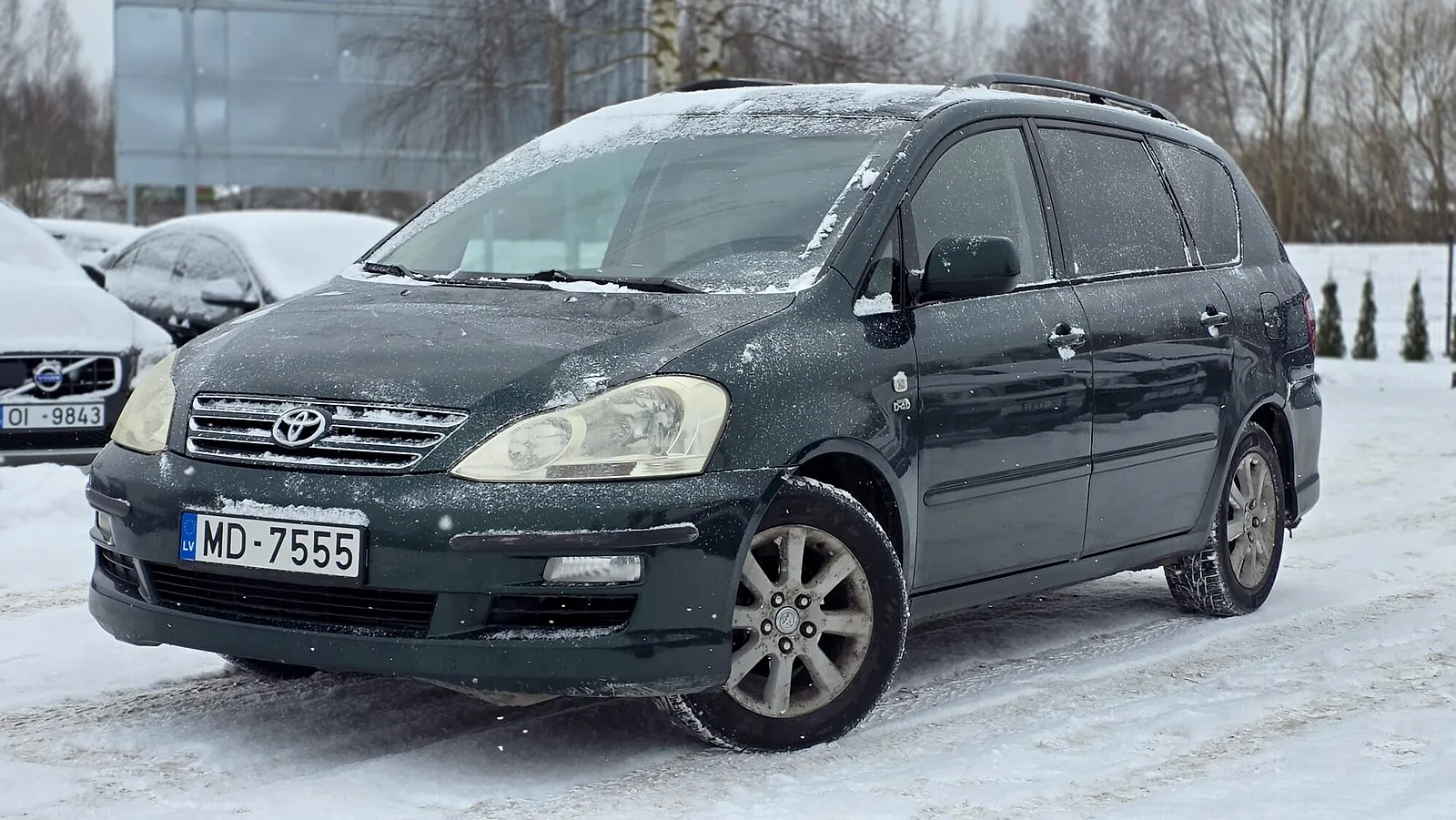 Toyota Avensis Verso, 2004. gads