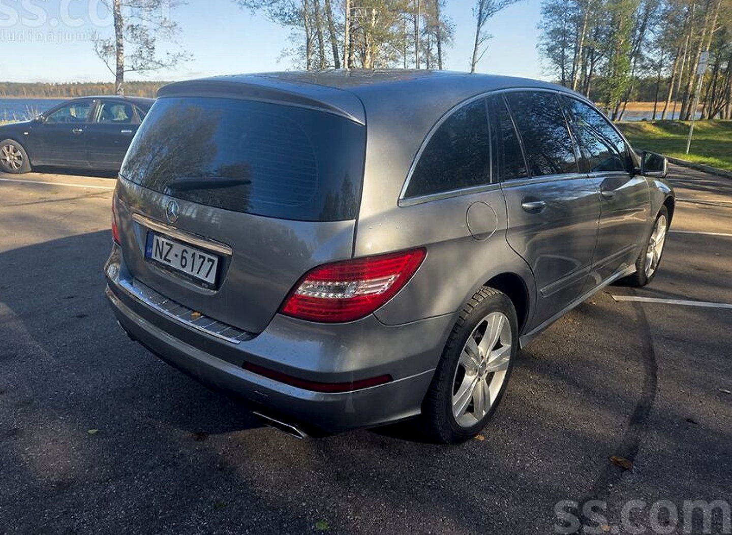 Mercedes-Benz R350 — foto 6