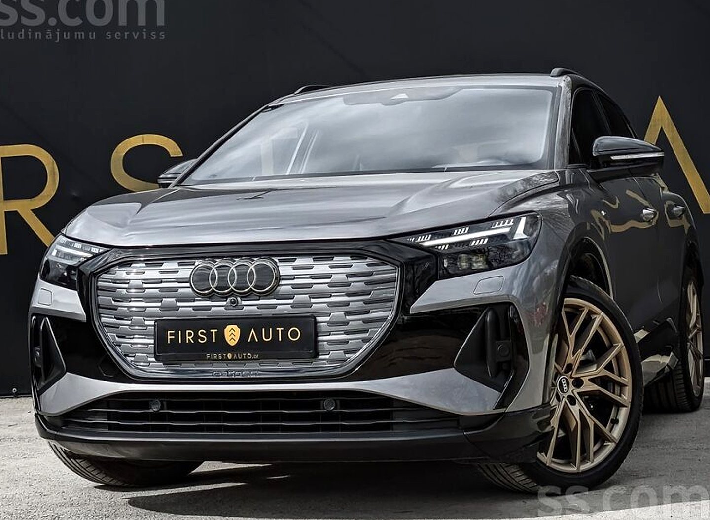 Audi E-tron — foto 2