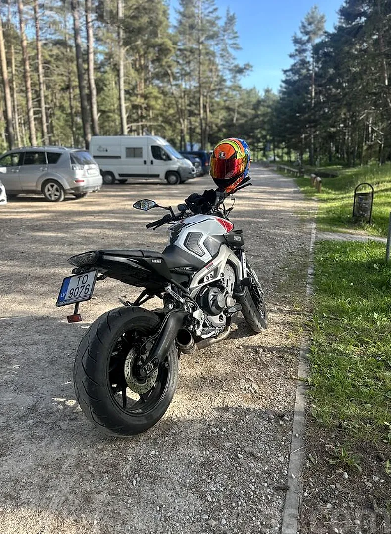 Yamaha Mt-09, 2015. gads