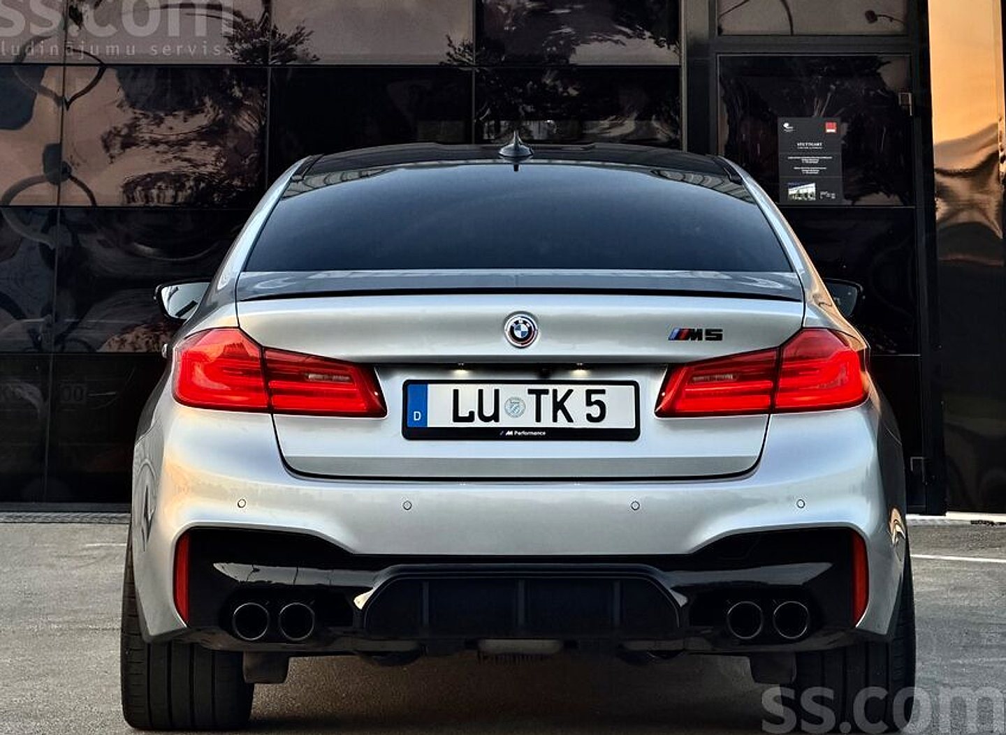 BMW M5 — foto 6