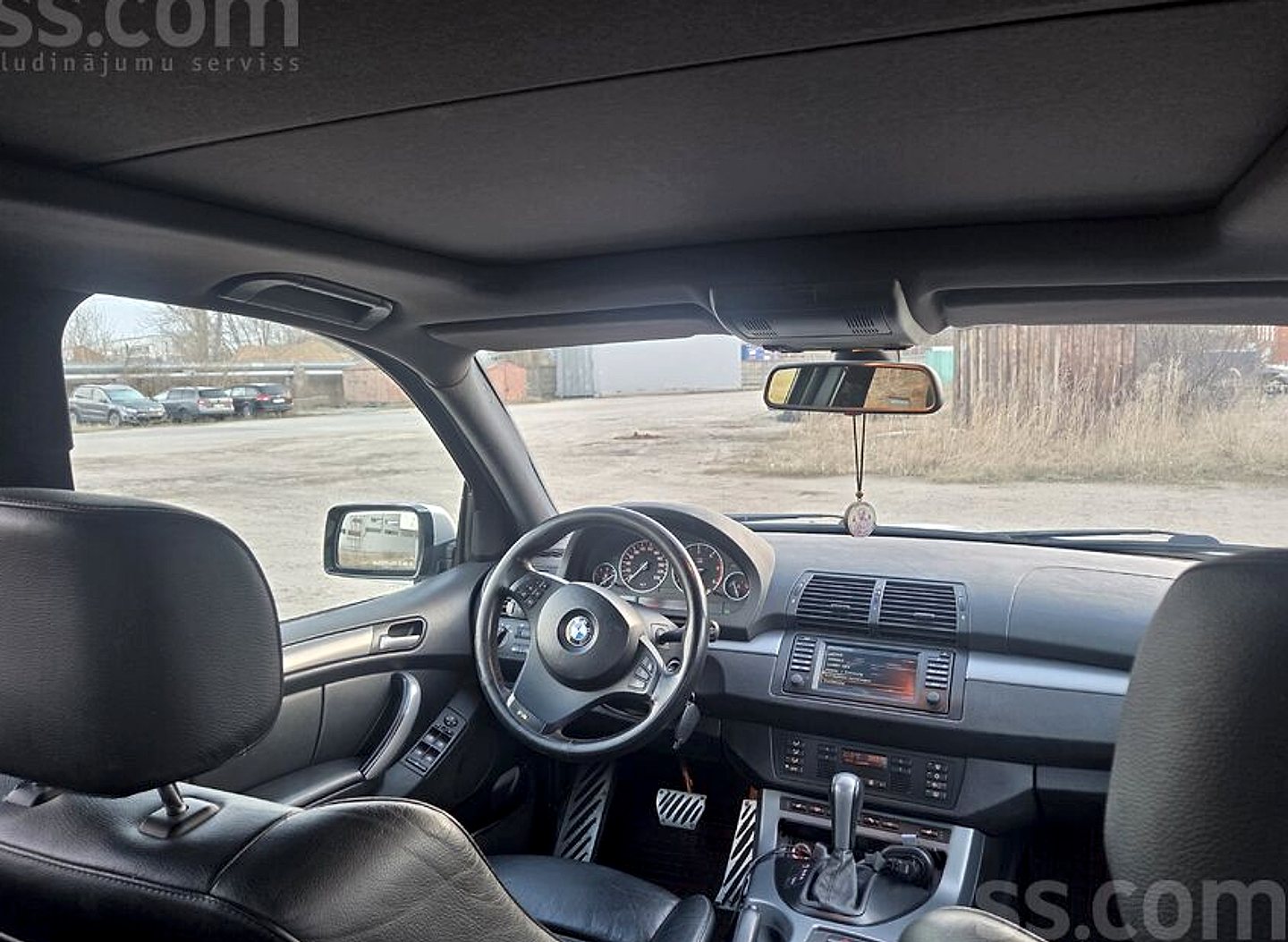 BMW X5 — foto 4