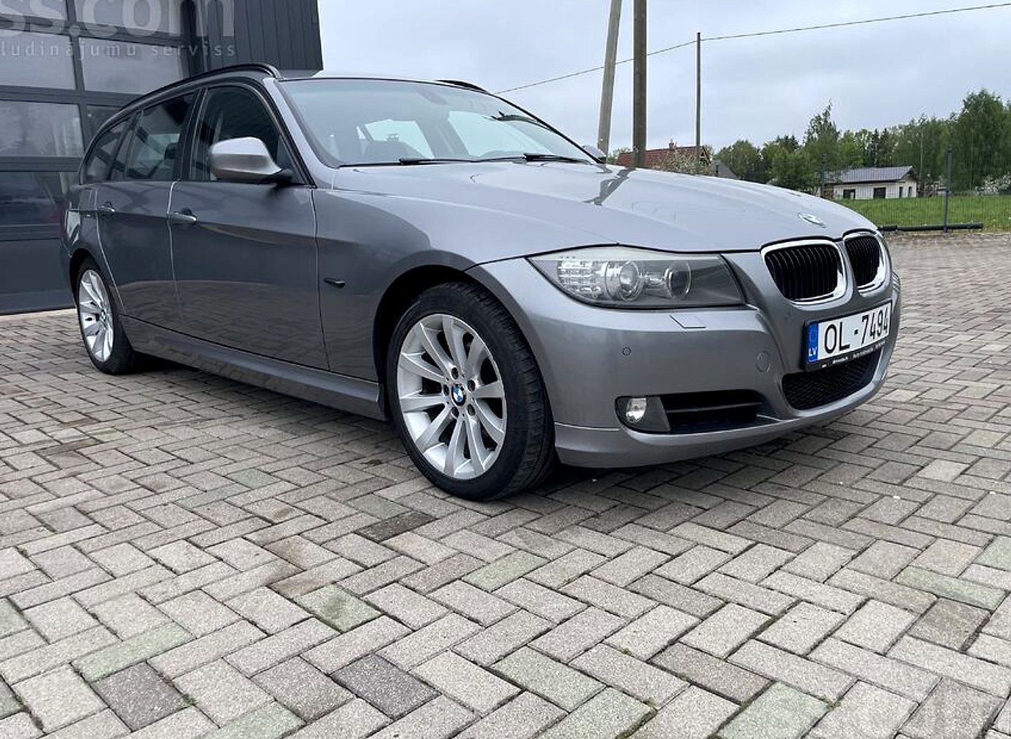 BMW 320 — foto 6