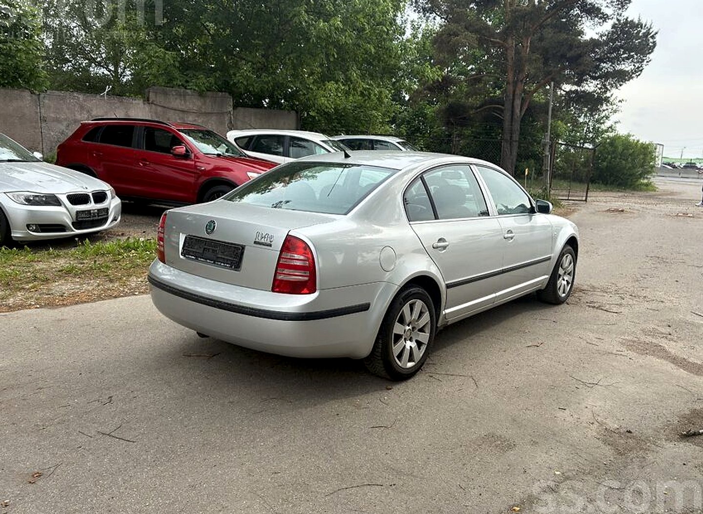 Škoda Superb — foto 3