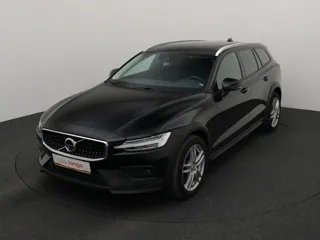 Volvo V60 Cross Country, 2022. gads