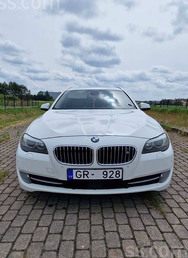 BMW 523, 2010. gads