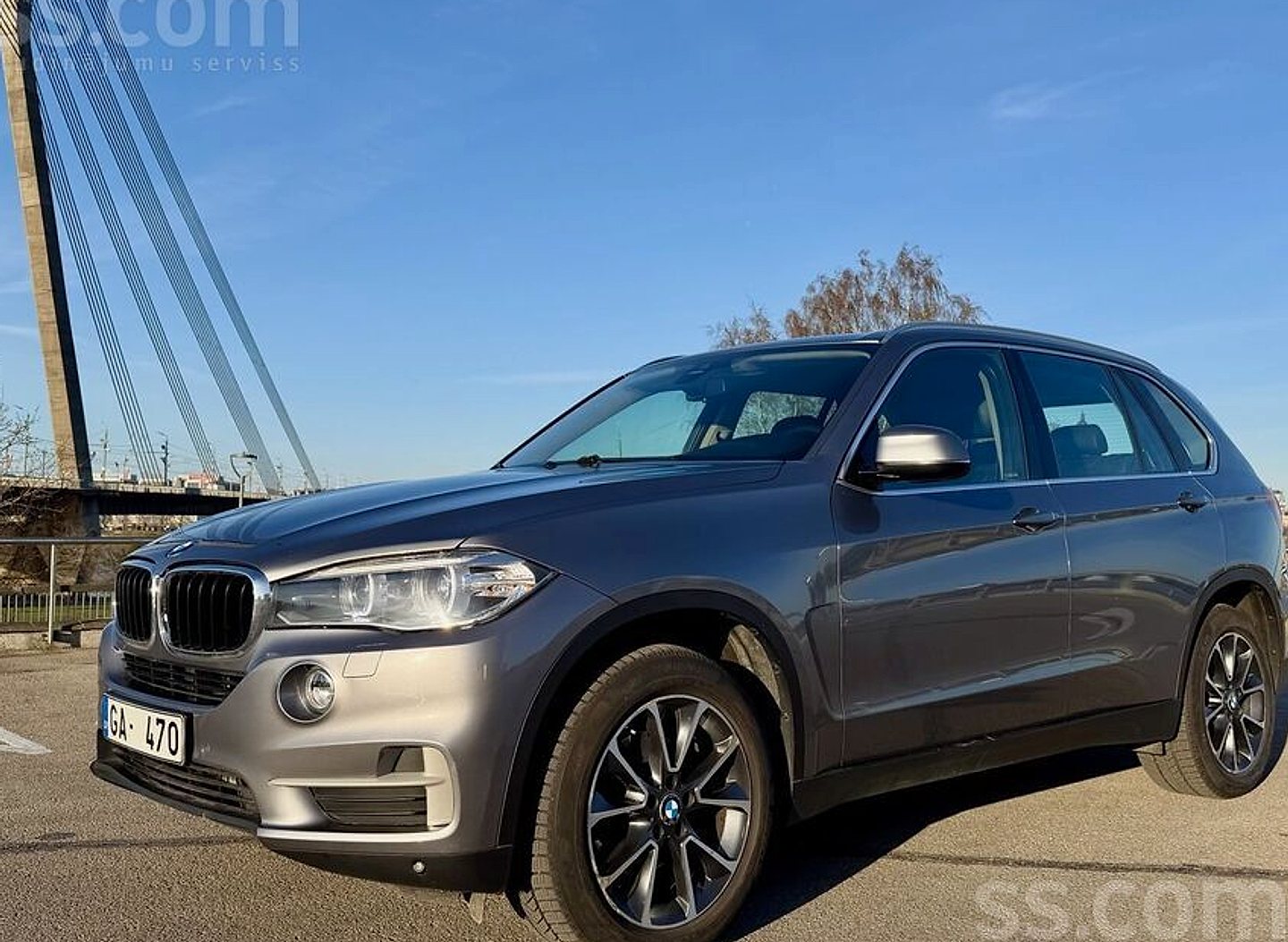 BMW X5 — foto 2