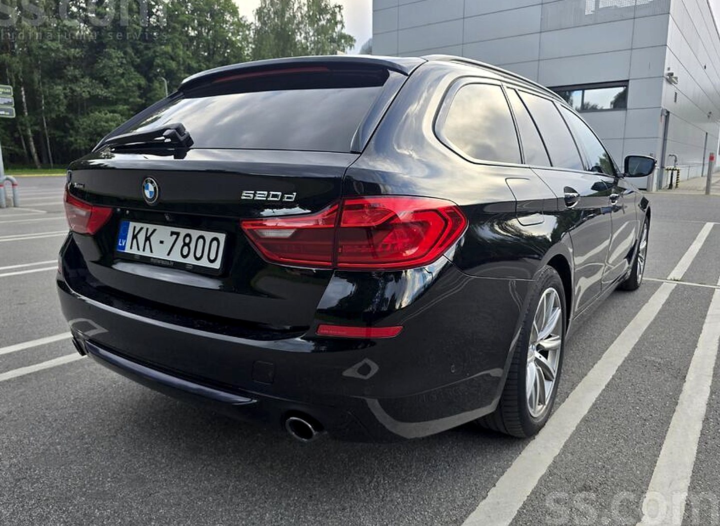 BMW 520 — foto 3
