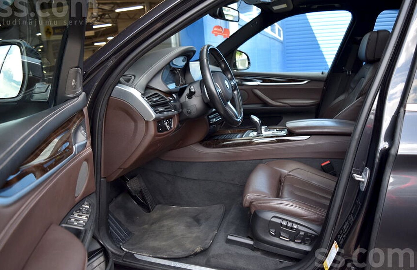BMW X5 — foto 3