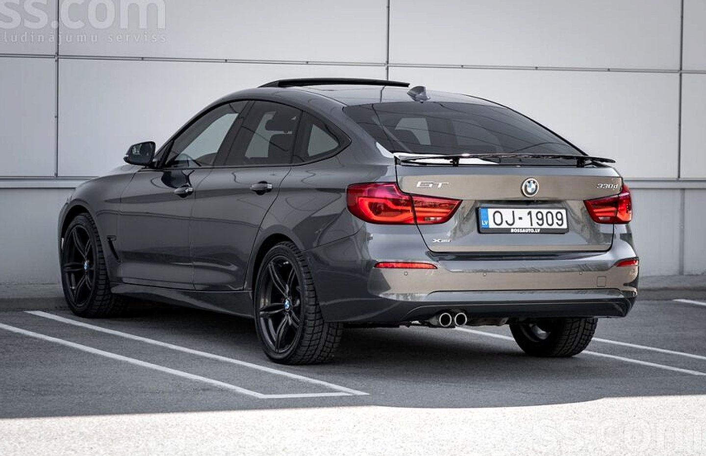 BMW 330 — foto 6