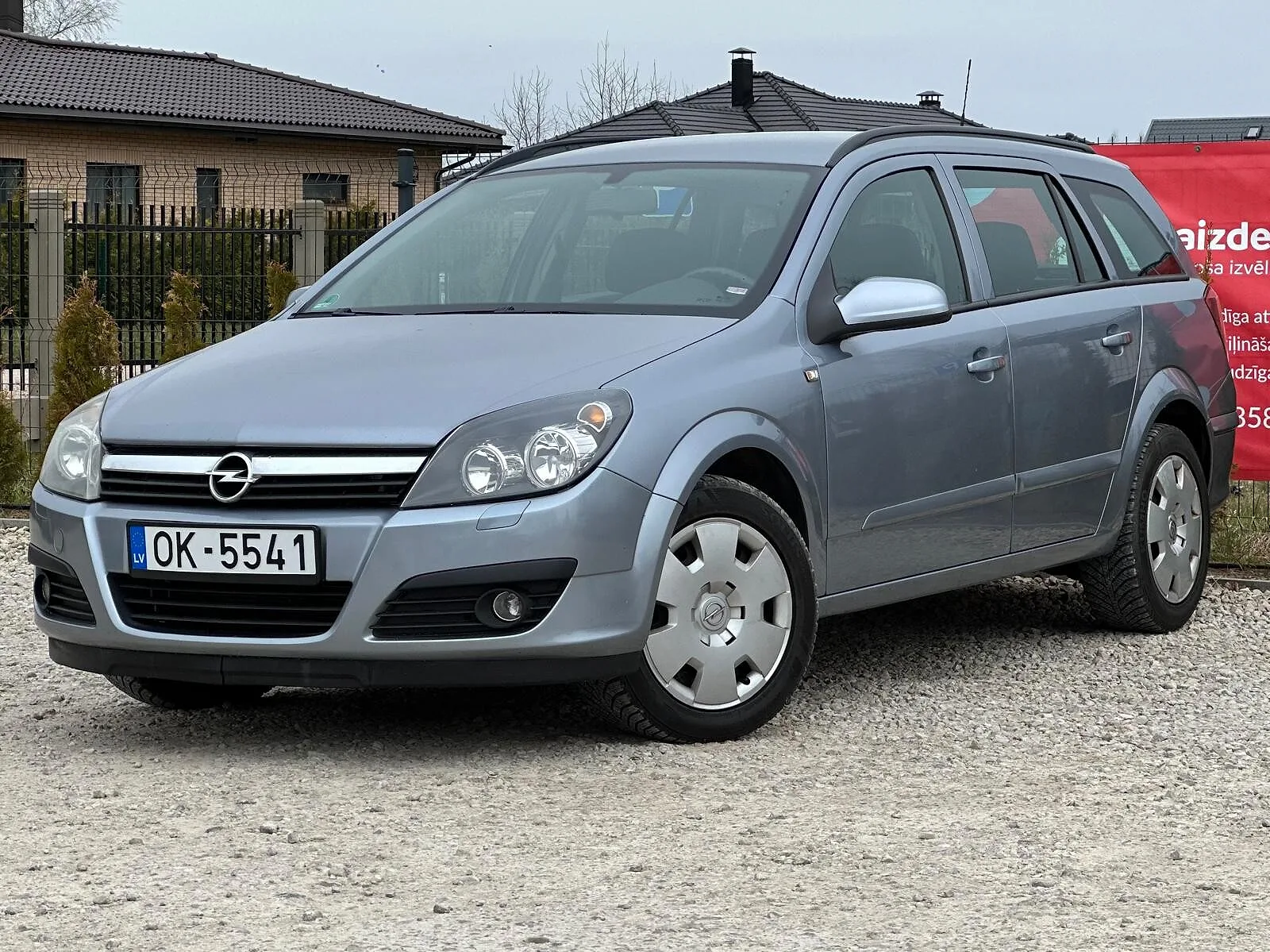 Opel Astra, 2005. gads